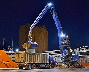 Fuchs 390 operating at the Victoria Group's Sharpness port facility 